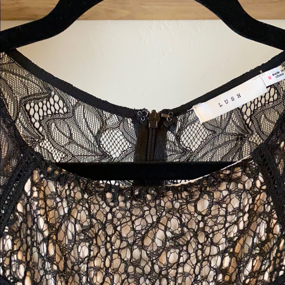 Lace Dress - Picture 3 of 5